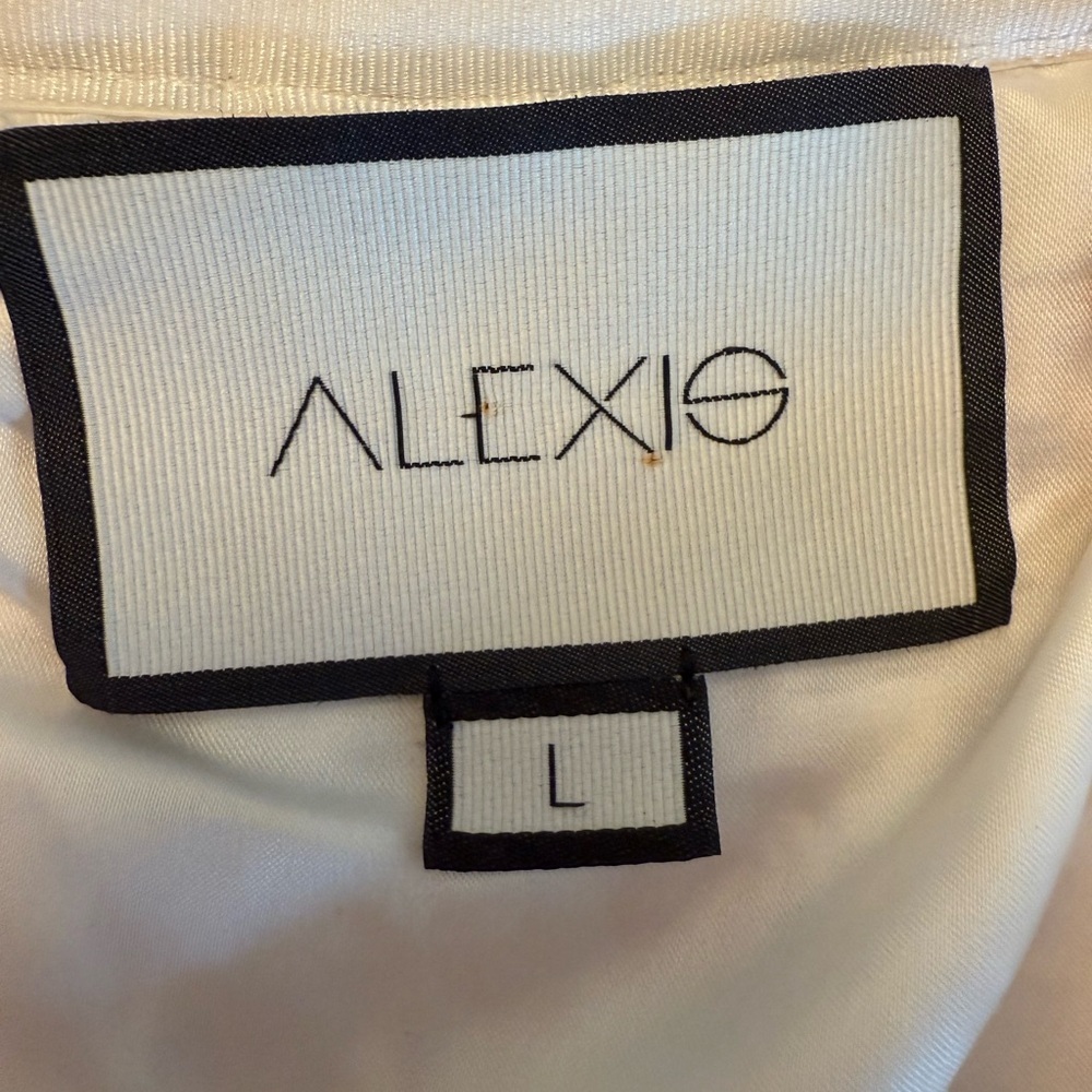 Alexis White Romper with Red Floral Embroidery L - Picture 5 of 10